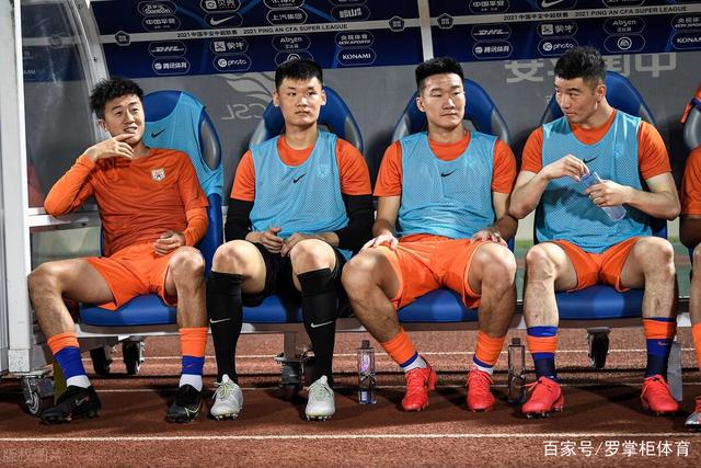 奥运会-中国三人男篮不敌波兰 张宁9分5篮板