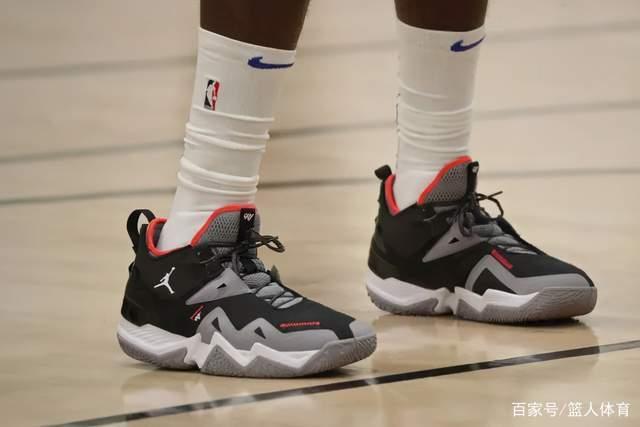 新绝代双骄？姆巴佩哈兰德最近5场一共进3球